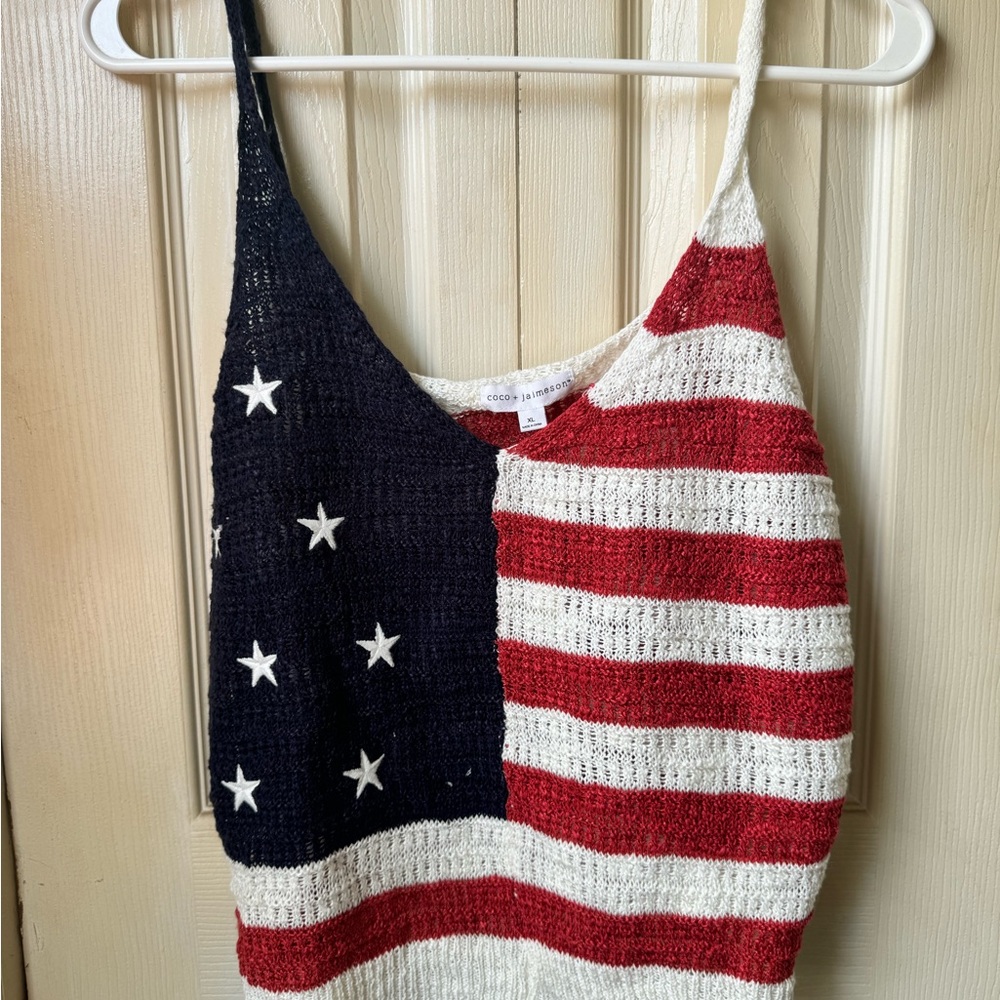 American flag tank top cropped